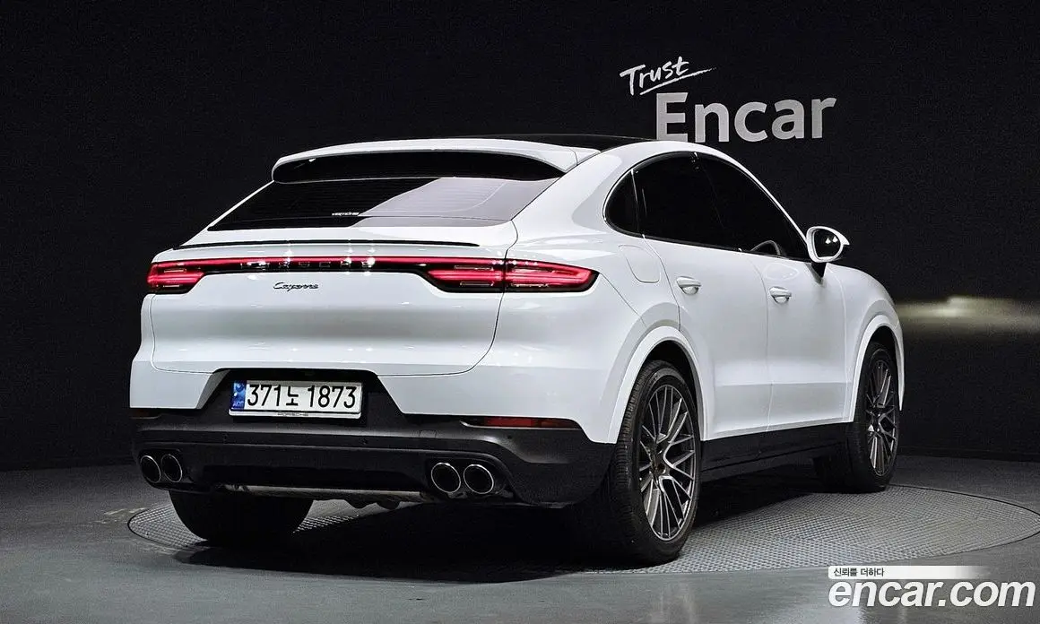 Porsche Cayenne 2021 3.0 автомат (гидро), фото 2 Porsche Cayenne 2021 3.0 автомат (гидро), фото 2