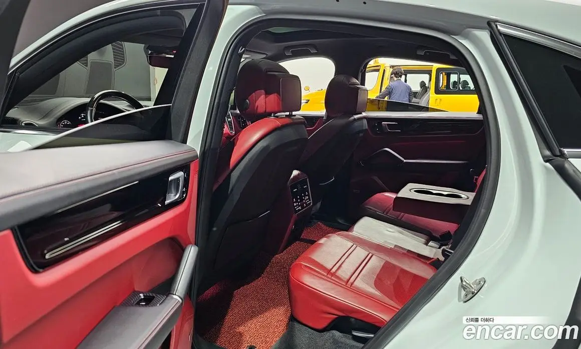 Porsche Cayenne 2021 3.0 автомат (гидро), фото 11 Porsche Cayenne 2021 3.0 автомат (гидро), фото 11