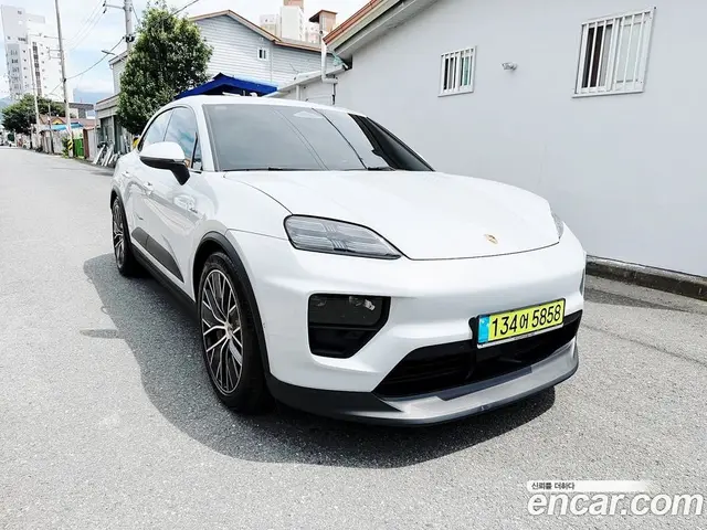 Porsche Macan 2025 автомат (гидро), миниатюра 12