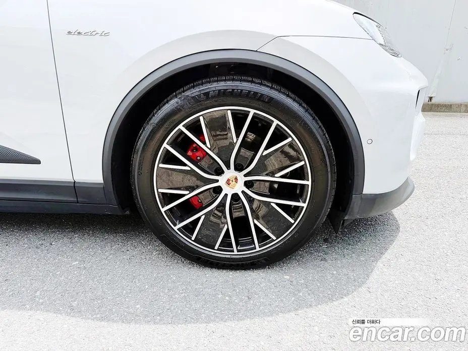 Porsche Macan 2025 автомат (гидро), фото 5 Porsche Macan 2025 автомат (гидро), фото 5
