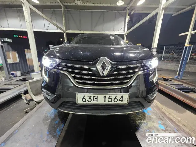 Renault (Samsung) QM6 2017 2.0 автомат (гидро), миниатюра 1 Renault (Samsung) QM6 2017 2.0 автомат (гидро), миниатюра 1