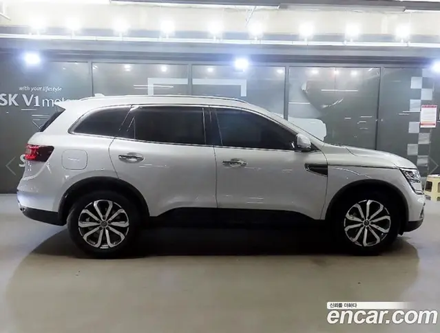 Renault (Samsung) QM6 2020 2.0 автомат (гидро), миниатюра 3 Renault (Samsung) QM6 2020 2.0 автомат (гидро), миниатюра 3
