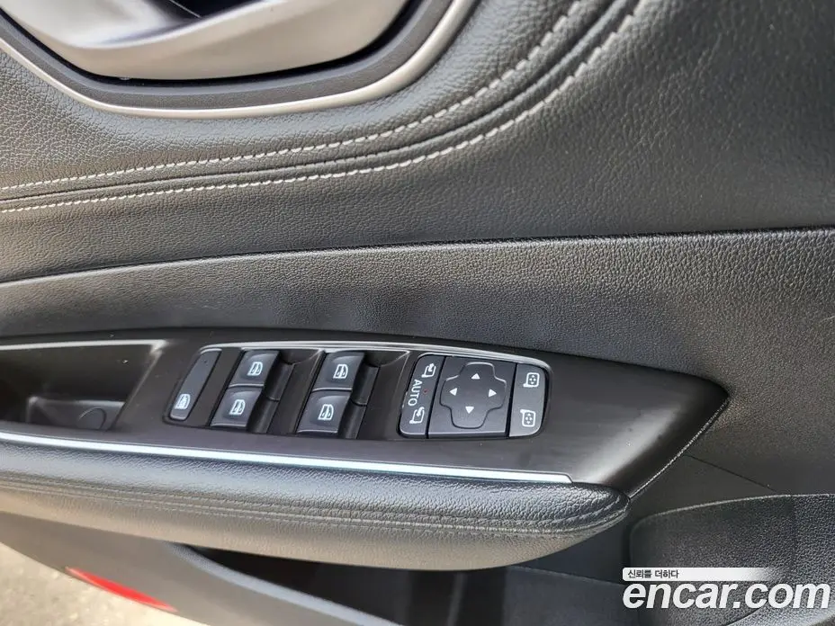Renault (Samsung) SM6 2016 1.6 автомат (гидро), фото 15 Renault (Samsung) SM6 2016 1.6 автомат (гидро), фото 15