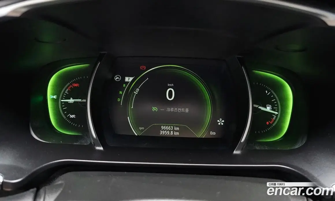Renault (Samsung) SM6 2016 2.0 автомат (гидро), фото 8 Renault (Samsung) SM6 2016 2.0 автомат (гидро), фото 8