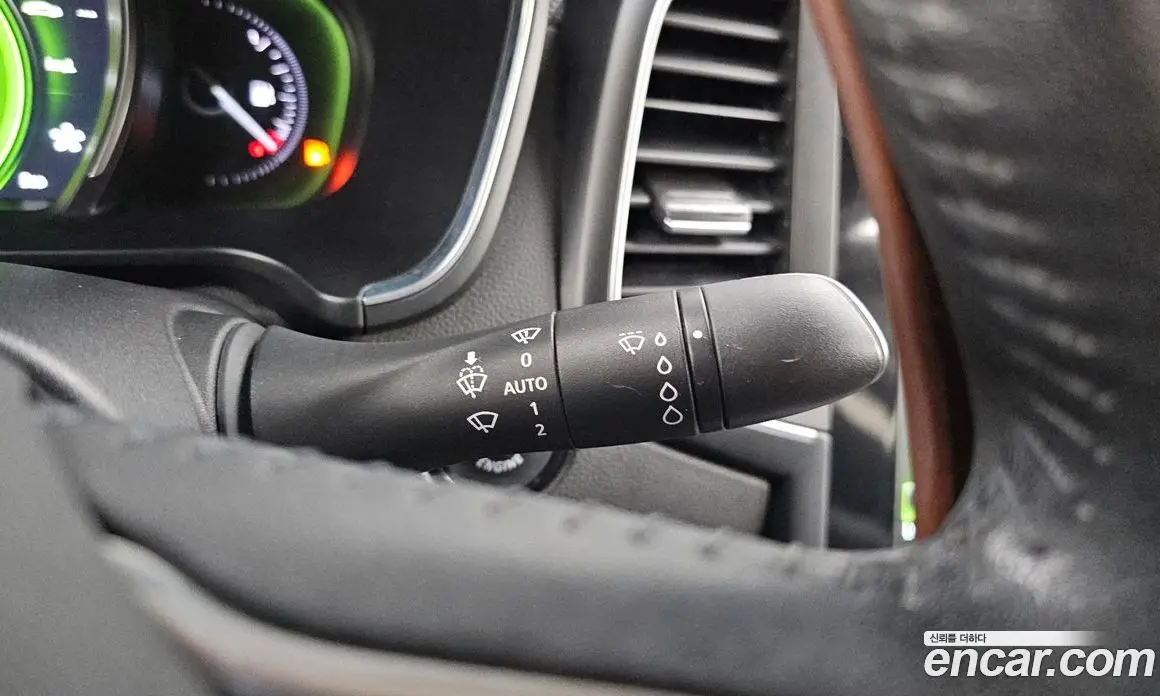 Renault (Samsung) SM6 2016 2.0 автомат (гидро), фото 28 Renault (Samsung) SM6 2016 2.0 автомат (гидро), фото 28