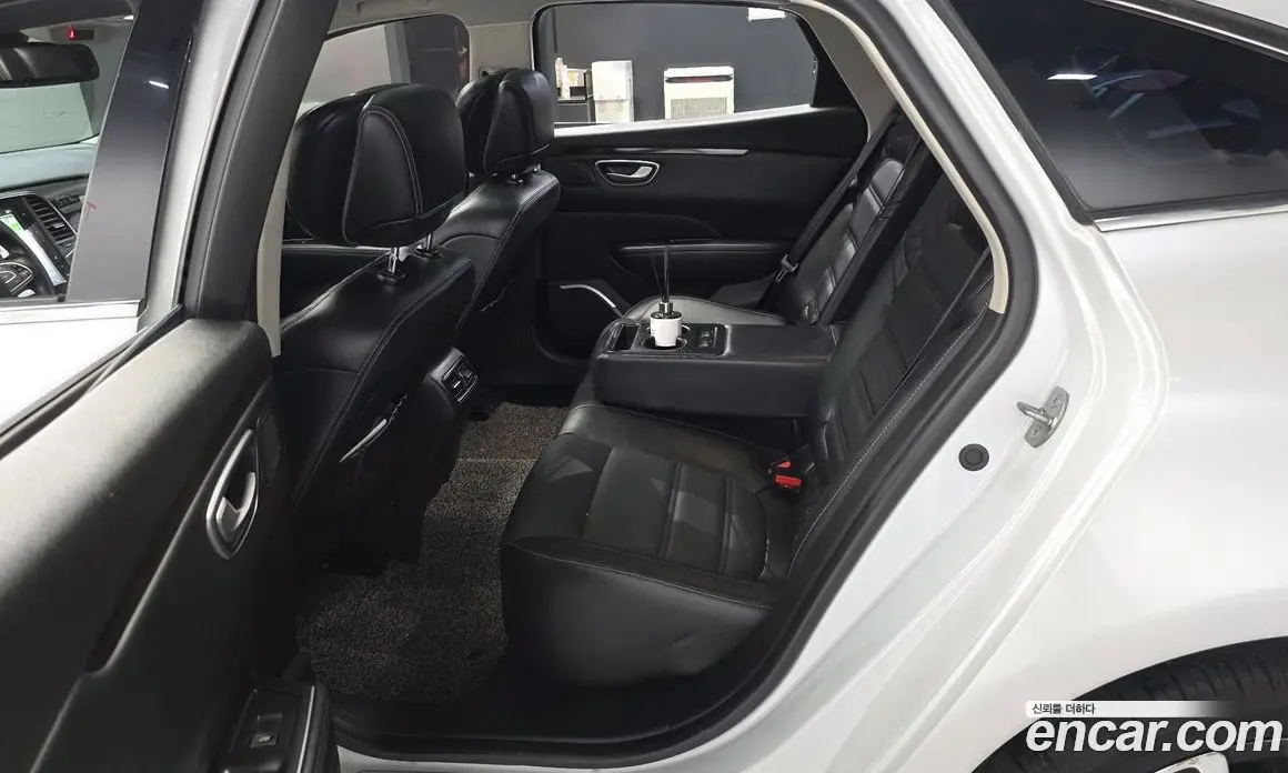 Renault (Samsung) SM6 2019 1.6 автомат (гидро), фото 11 Renault (Samsung) SM6 2019 1.6 автомат (гидро), фото 11