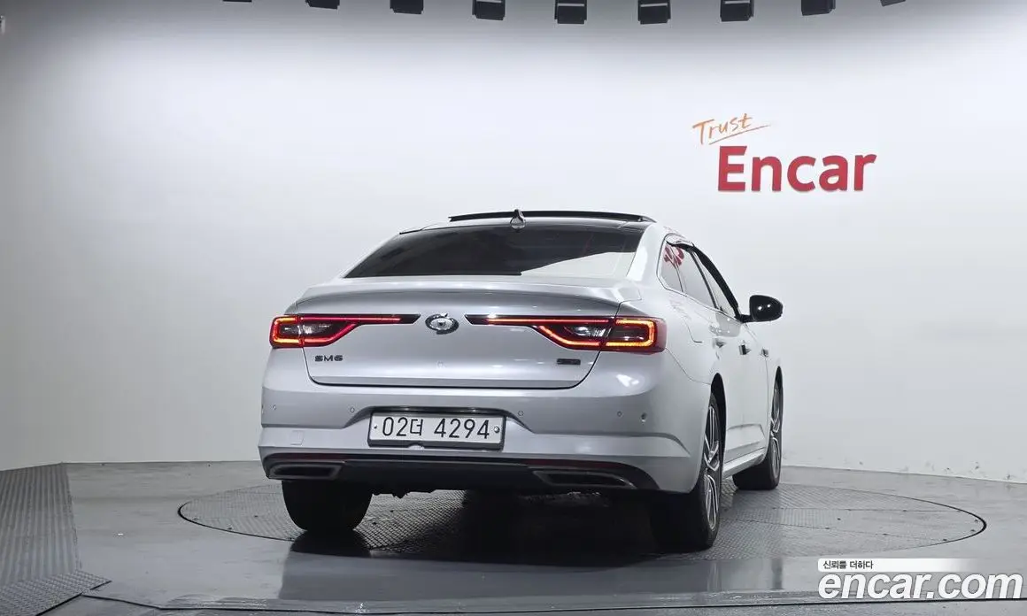 Renault (Samsung) SM6 2019 1.6 автомат (гидро), фото 4 Renault (Samsung) SM6 2019 1.6 автомат (гидро), фото 4