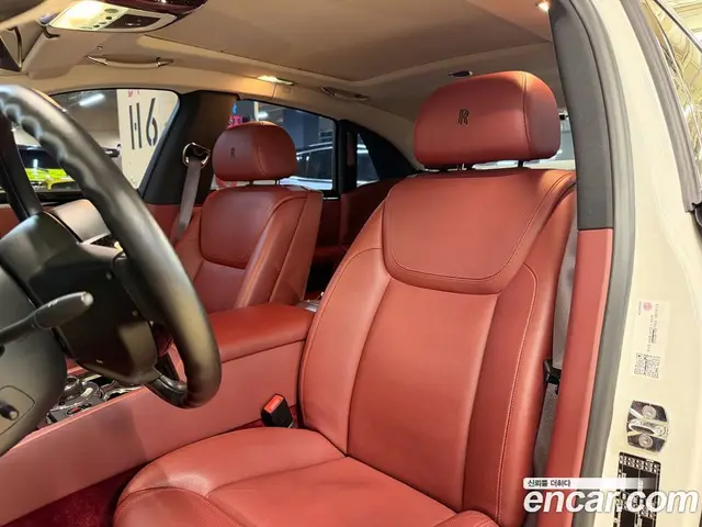 Rolls-Royce Ghost 2016 6.6 автомат (гидро), миниатюра 12