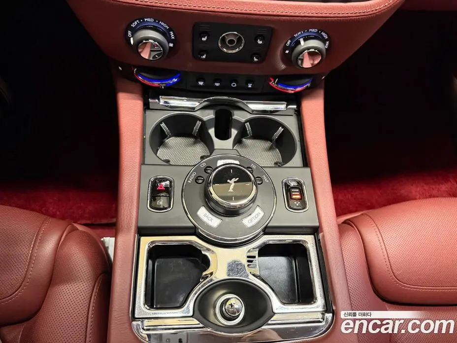 Rolls-Royce Ghost 2016 6.6 автомат (гидро), фото 15 Rolls-Royce Ghost 2016 6.6 автомат (гидро), фото 15