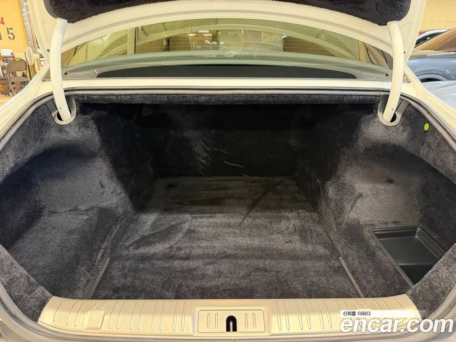 Rolls-Royce Ghost 2016 6.6 автомат (гидро), фото 19 Rolls-Royce Ghost 2016 6.6 автомат (гидро), фото 19