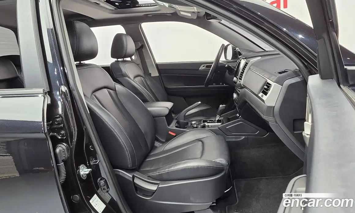 SsangYong Rexton 2018 2.2 автомат (гидро), фото 11 SsangYong Rexton 2018 2.2 автомат (гидро), фото 11