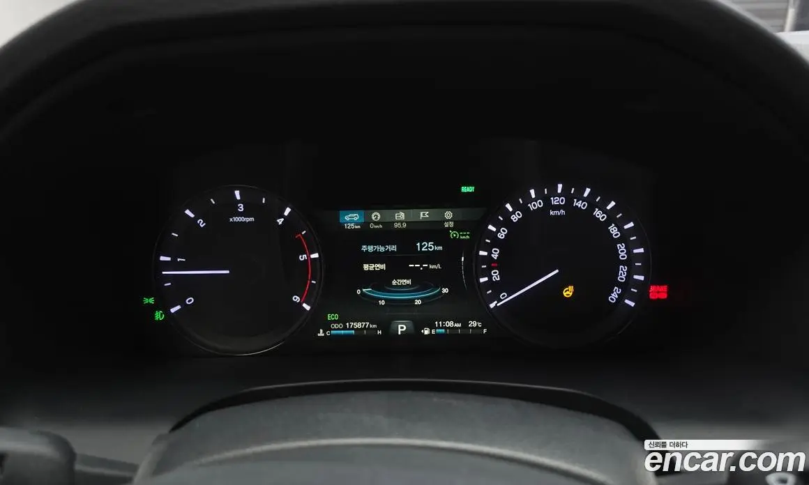 SsangYong Rexton 2018 2.2 автомат (гидро), фото 8