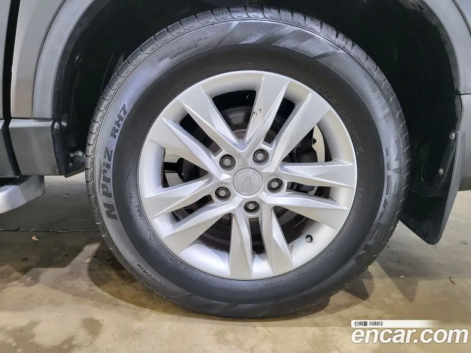 SsangYong Rexton 2018 2.2 автомат (гидро), фото 19 SsangYong Rexton 2018 2.2 автомат (гидро), фото 19