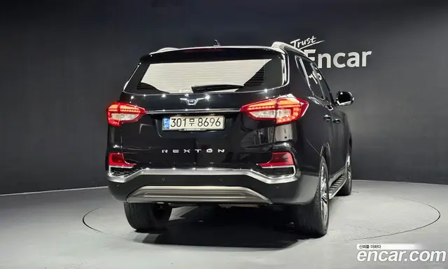 SsangYong Rexton 2020 2.2 автомат (гидро), миниатюра 3