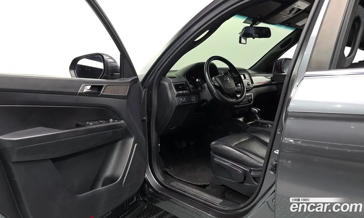 SsangYong Rexton 2021 2.2 автомат (гидро), фото 10 SsangYong Rexton 2021 2.2 автомат (гидро), фото 10