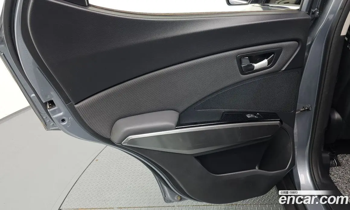 SsangYong TIBOLI 2020 1.5 автомат (гидро), фото 14 SsangYong TIBOLI 2020 1.5 автомат (гидро), фото 14