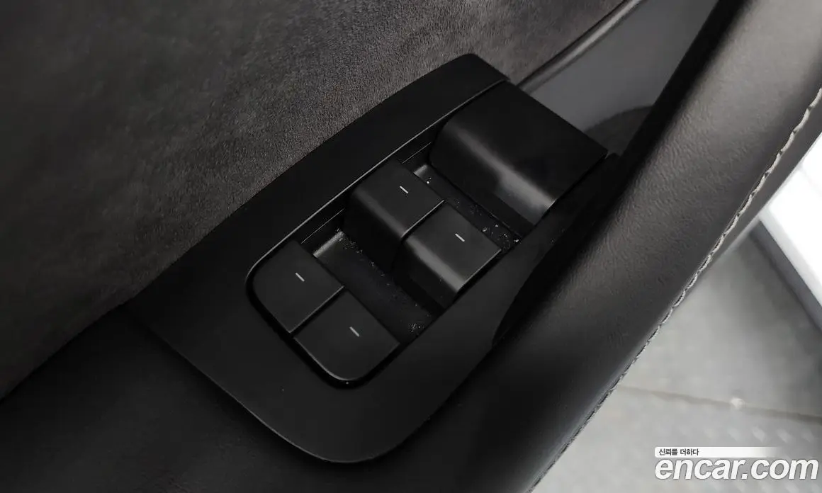 Tesla Model Y 2024 0.2 автомат (гидро), фото 29
