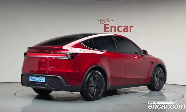 Tesla Model Y 2025 0.2 автомат (гидро), миниатюра 1 Tesla Model Y 2025 0.2 автомат (гидро), миниатюра 1