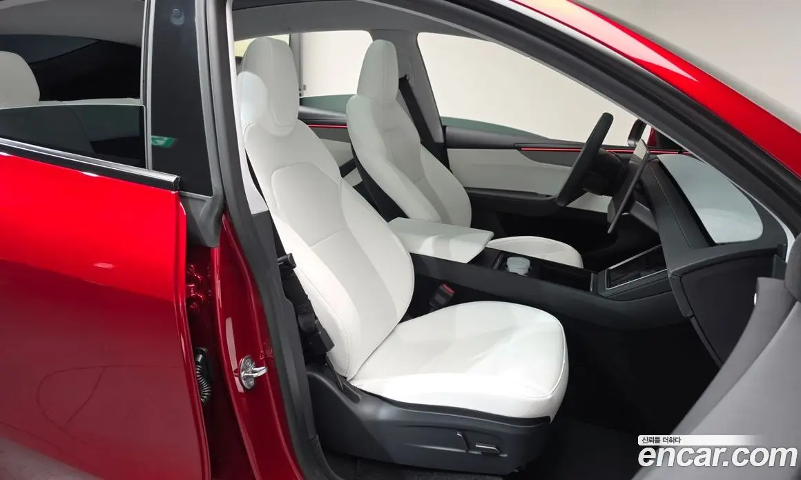 Tesla Model Y 2025 0.2 автомат (гидро), фото 15 Tesla Model Y 2025 0.2 автомат (гидро), фото 15