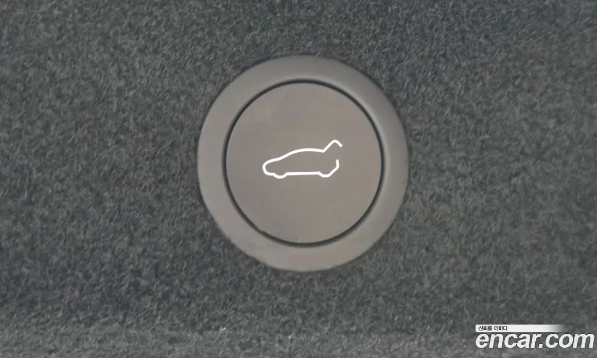Tesla Model Y 2025 0.2 автомат (гидро), фото 21 Tesla Model Y 2025 0.2 автомат (гидро), фото 21