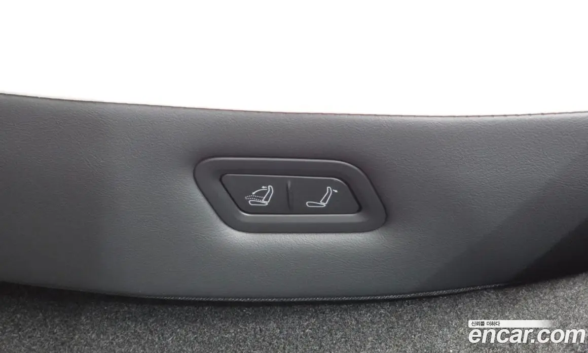Tesla Model Y 2025 0.2 автомат (гидро), фото 28 Tesla Model Y 2025 0.2 автомат (гидро), фото 28