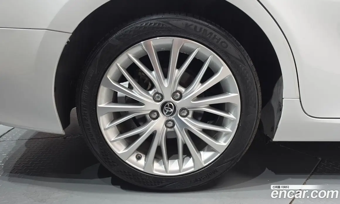 Toyota Camry 2018 2.5 автомат (гидро), фото 4 Toyota Camry 2018 2.5 автомат (гидро), фото 4