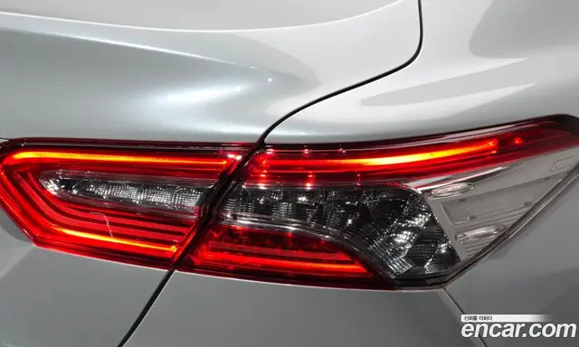 Toyota Camry 2018 2.5 автомат (гидро), миниатюра 8 Toyota Camry 2018 2.5 автомат (гидро), миниатюра 8