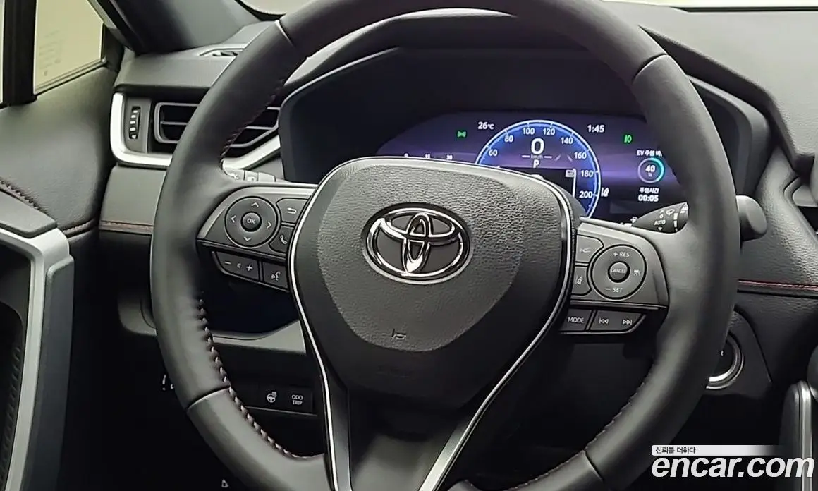 Toyota RAV4 2025 2.5 автомат (гидро), фото 18 Toyota RAV4 2025 2.5 автомат (гидро), фото 18