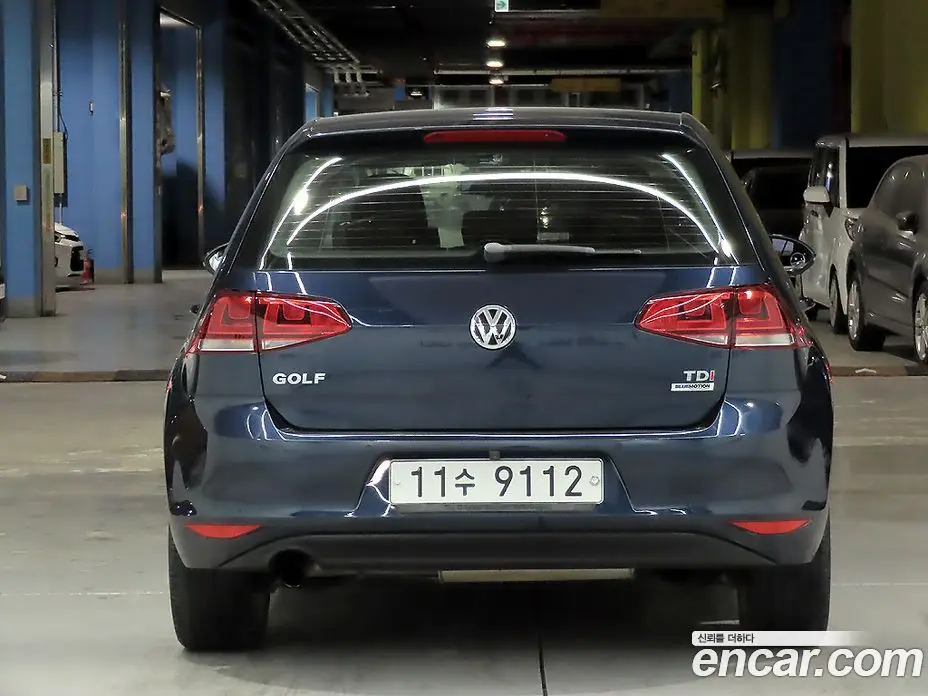 Volkswagen Golf 2015 1.6 автомат (гидро), фото 4 Volkswagen Golf 2015 1.6 автомат (гидро), фото 4