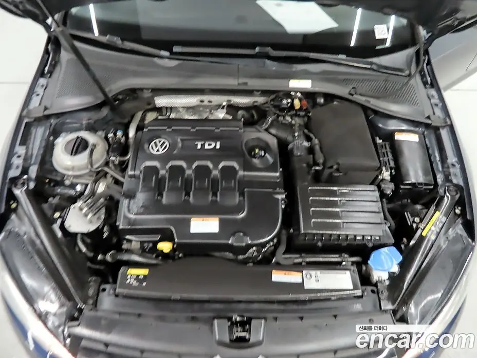 Volkswagen Golf 2015 1.6 автомат (гидро), фото 6 Volkswagen Golf 2015 1.6 автомат (гидро), фото 6