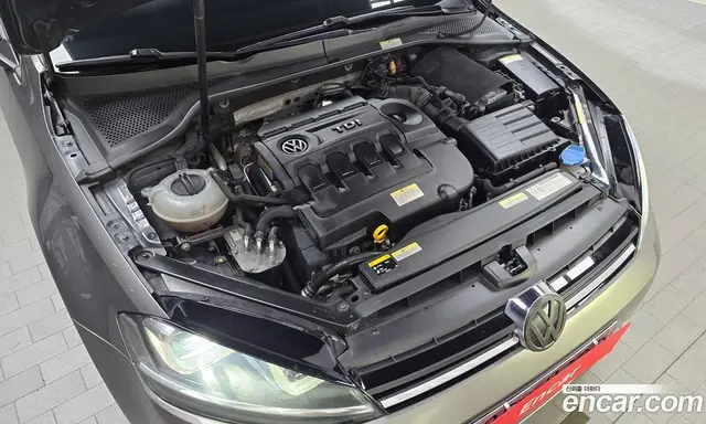Volkswagen Golf 2015 2.0 автомат (гидро), миниатюра 6 Volkswagen Golf 2015 2.0 автомат (гидро), миниатюра 6