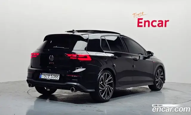 Volkswagen Golf 2023 2.0 автомат (гидро), миниатюра 2 Volkswagen Golf 2023 2.0 автомат (гидро), миниатюра 2