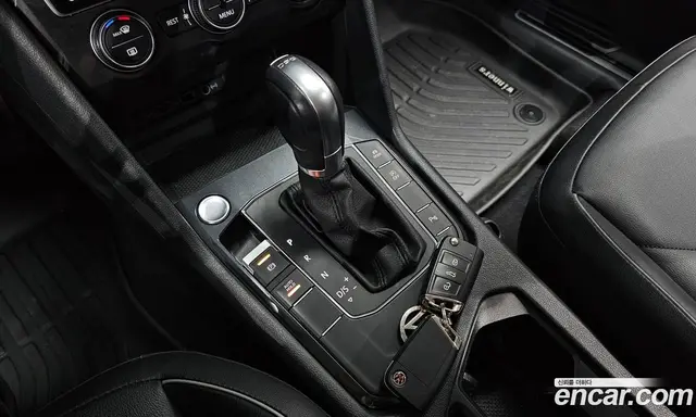 Volkswagen Tiguan 2018 2.0 автомат (гидро), миниатюра 12