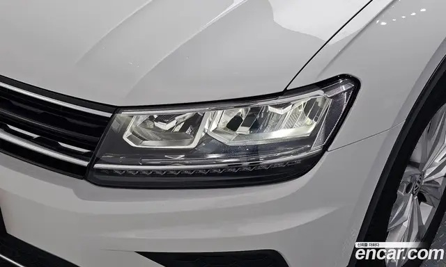 Volkswagen Tiguan 2018 2.0 автомат (гидро), миниатюра 8 Volkswagen Tiguan 2018 2.0 автомат (гидро), миниатюра 8