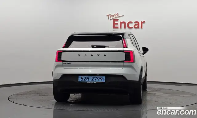 Volvo EX30 2025 0.2 автомат (гидро), миниатюра 3 Volvo EX30 2025 0.2 автомат (гидро), миниатюра 3