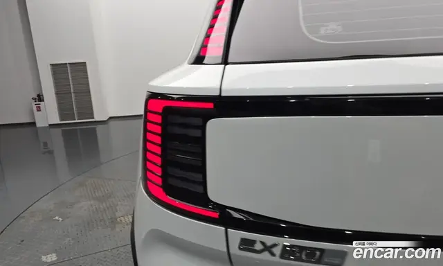 Volvo EX30 2025 0.2 автомат (гидро), миниатюра 8 Volvo EX30 2025 0.2 автомат (гидро), миниатюра 8