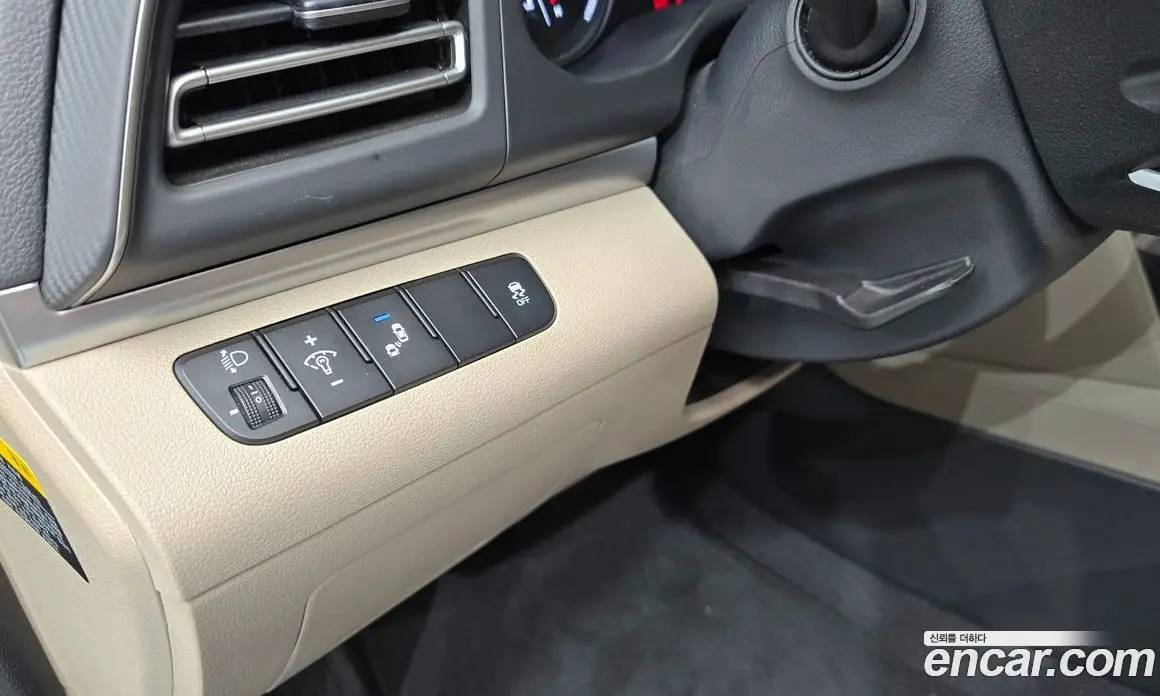 Hyundai Avante 2018 1.6 автомат (гидро), фото 16