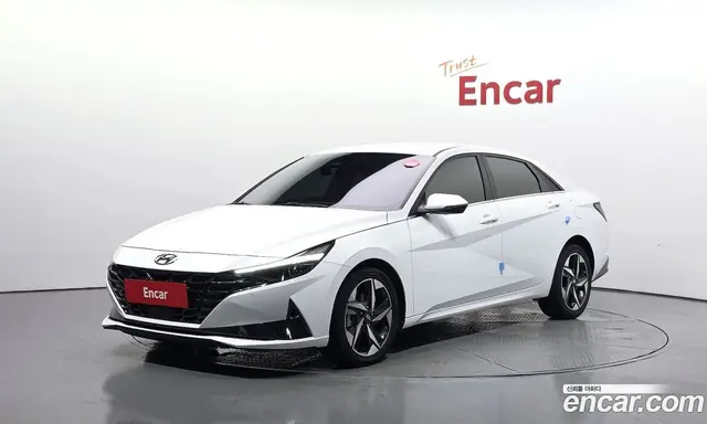 Hyundai Avante 2020 1.6 автомат (гидро), миниатюра 1 Hyundai Avante 2020 1.6 автомат (гидро), миниатюра 1
