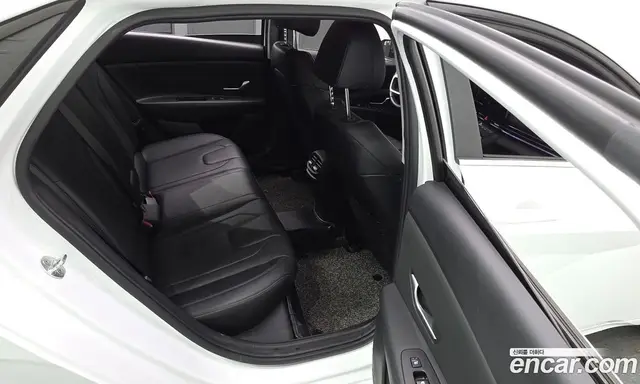 Hyundai Avante 2020 1.6 автомат (гидро), миниатюра 11 Hyundai Avante 2020 1.6 автомат (гидро), миниатюра 11