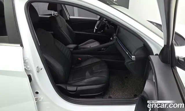 Hyundai Avante 2020 1.6 автомат (гидро), миниатюра 12
