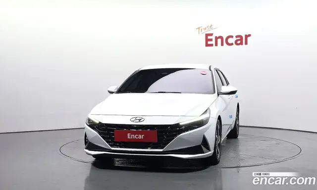 Hyundai Avante 2020 1.6 автомат (гидро), миниатюра 3 Hyundai Avante 2020 1.6 автомат (гидро), миниатюра 3