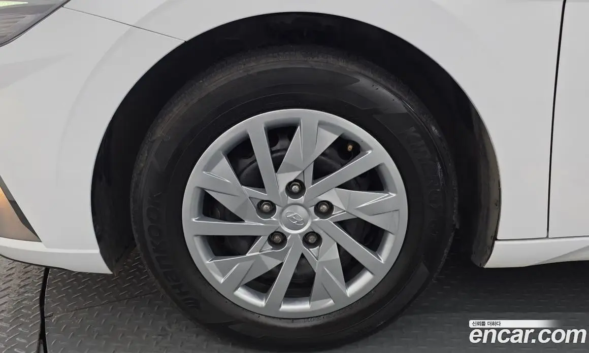 Hyundai Avante 2021 1.6 автомат (гидро), фото 5 Hyundai Avante 2021 1.6 автомат (гидро), фото 5