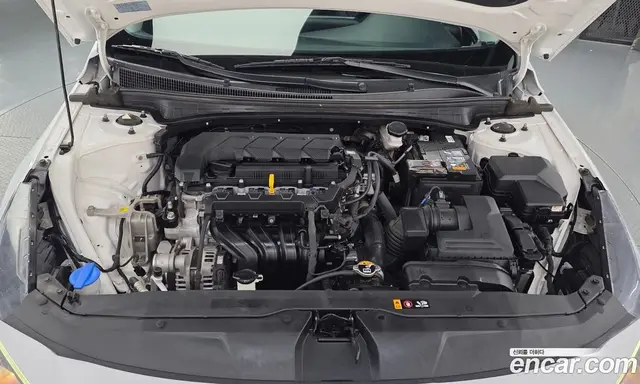 Hyundai Avante 2021 1.6 автомат (гидро), миниатюра 6 Hyundai Avante 2021 1.6 автомат (гидро), миниатюра 6