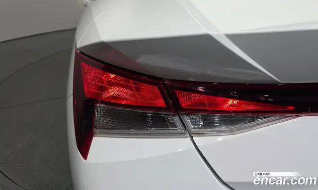 Hyundai Avante 2021 1.6 автомат (гидро), миниатюра 9 Hyundai Avante 2021 1.6 автомат (гидро), миниатюра 9