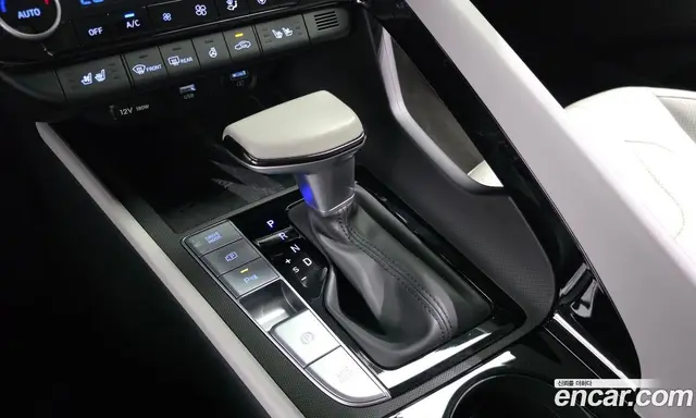 Hyundai Avante 2022 1.6 автомат (гидро), миниатюра 12