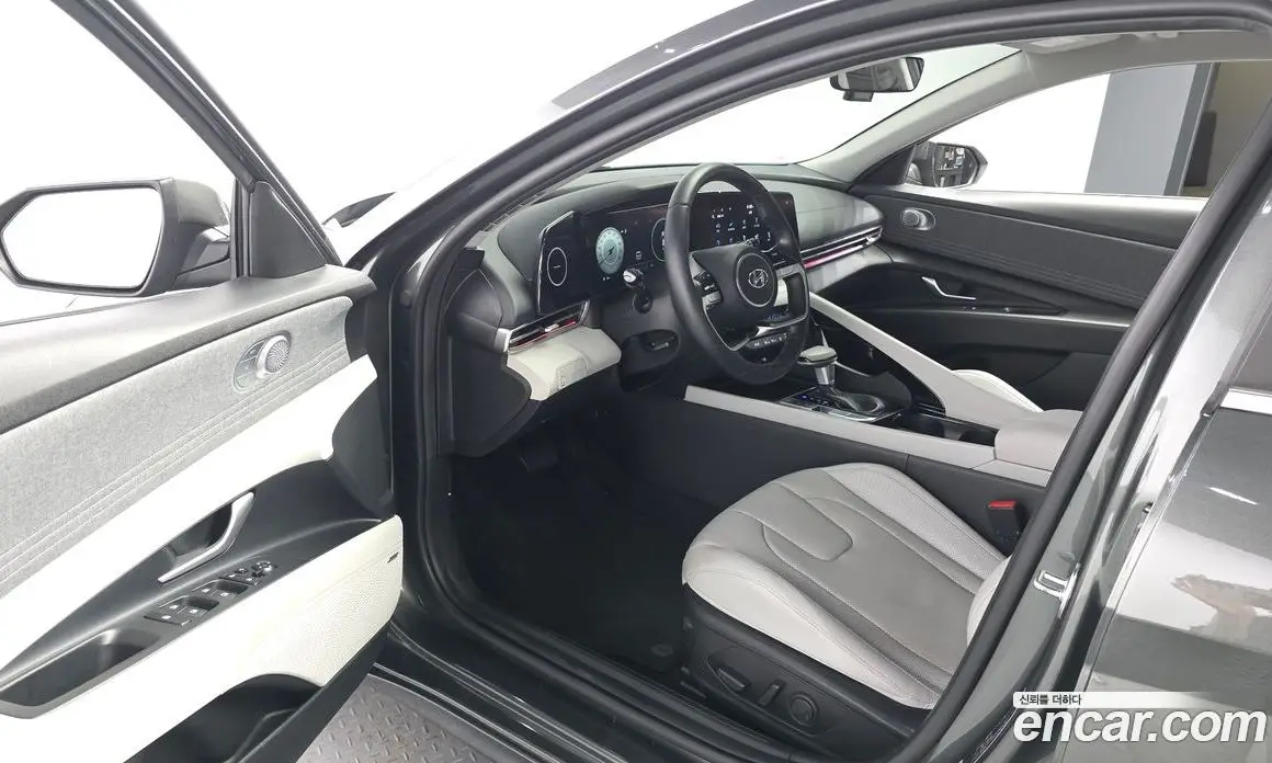Hyundai Avante 2022 1.6 автомат (гидро), фото 13 Hyundai Avante 2022 1.6 автомат (гидро), фото 13