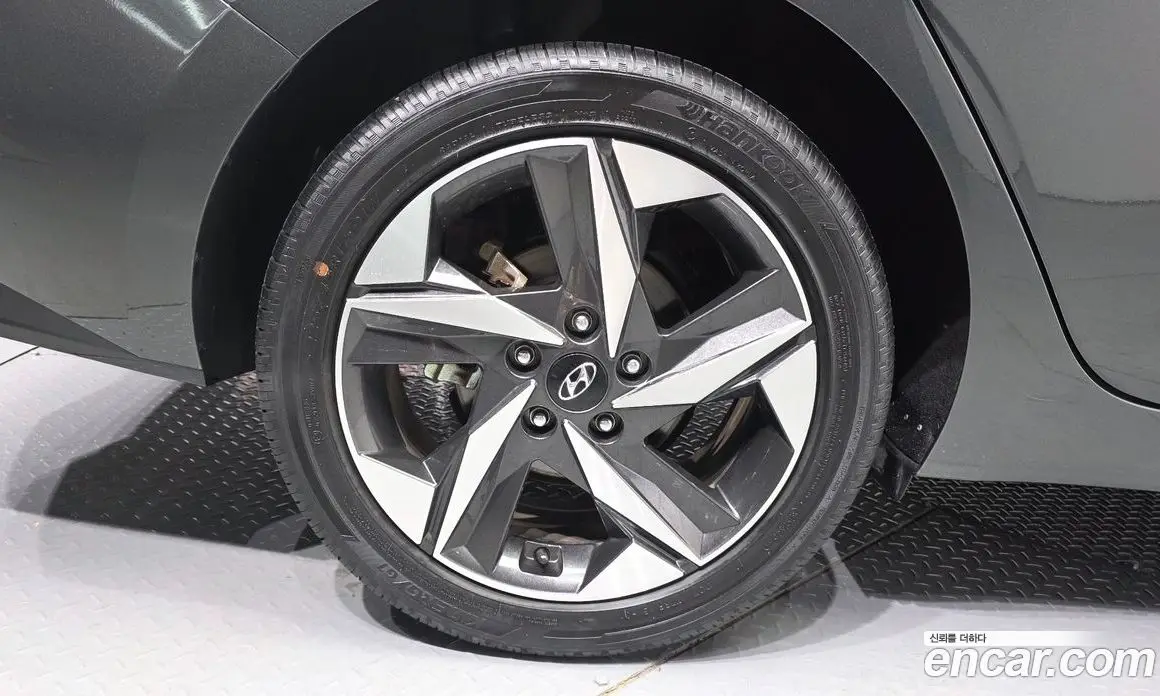 Hyundai Avante 2022 1.6 автомат (гидро), фото 5 Hyundai Avante 2022 1.6 автомат (гидро), фото 5