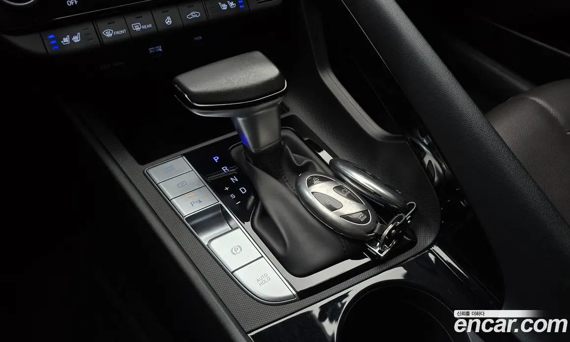 Hyundai Avante 2023 1.6 автомат (гидро), фото 12 Hyundai Avante 2023 1.6 автомат (гидро), фото 12