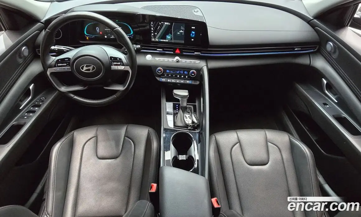 Hyundai Avante 2023 1.6 автомат (гидро), фото 10 Hyundai Avante 2023 1.6 автомат (гидро), фото 10