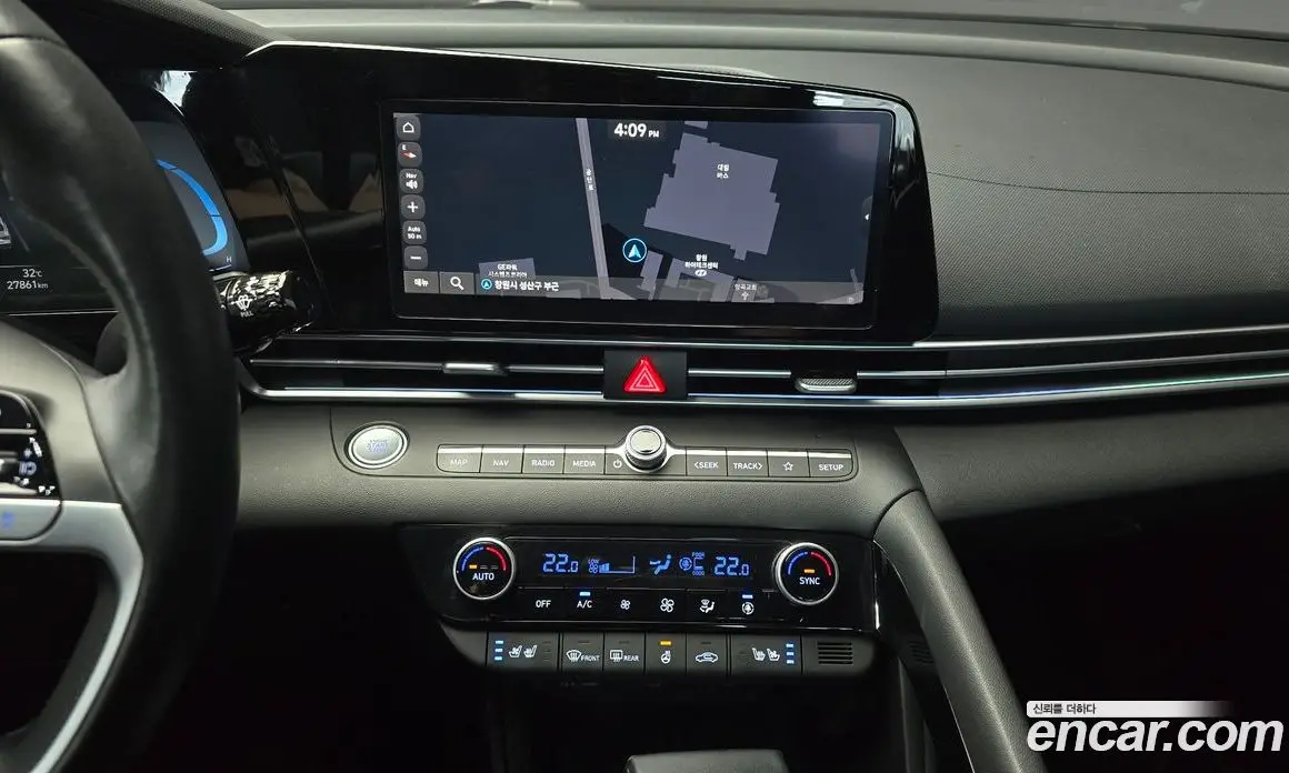 Hyundai Avante 2023 1.6 автомат (гидро), фото 14
